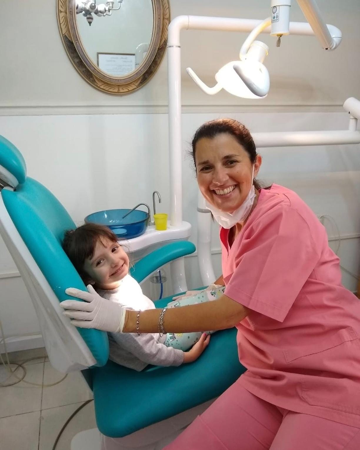 Atención odontológica infantil en la clínica